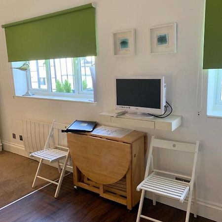 Between Piers, The Stylish Studio Flat In Cannon Place Hove Exteriér fotografie